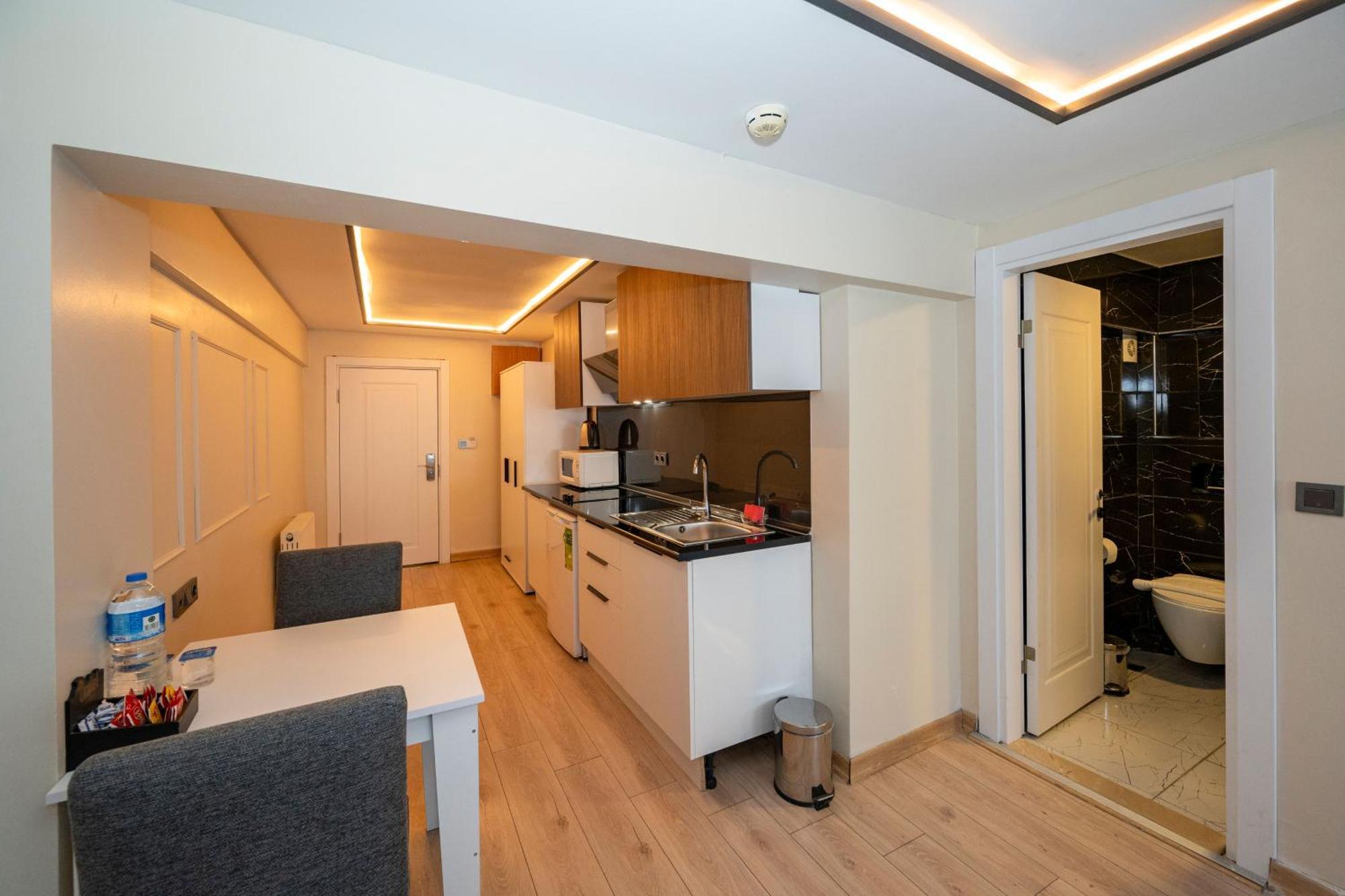 Aiza Suites Istanbul Exteriör bild